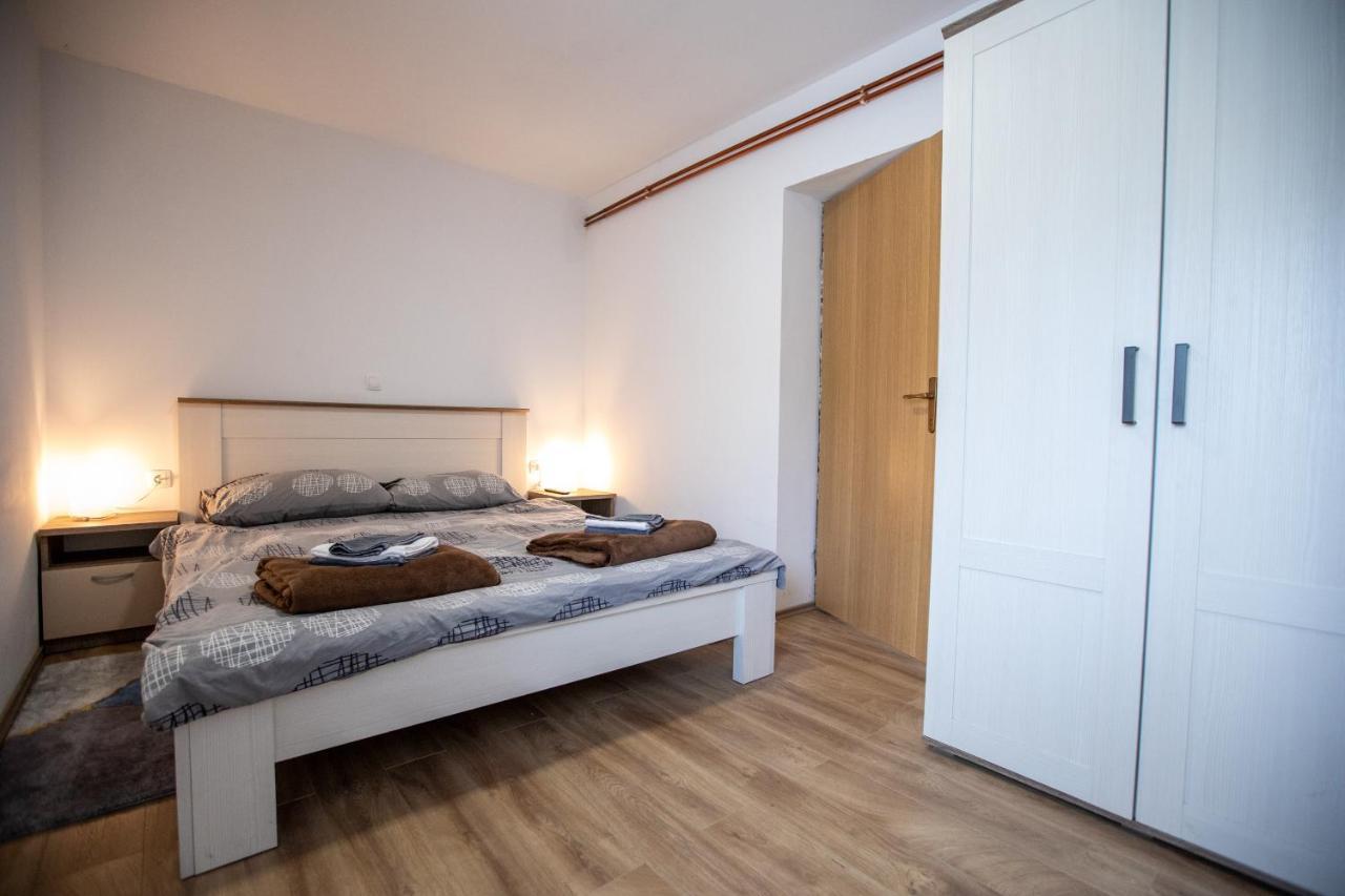 Apartmani Lara Modrus-Kuca Za Odmor Exterior foto
