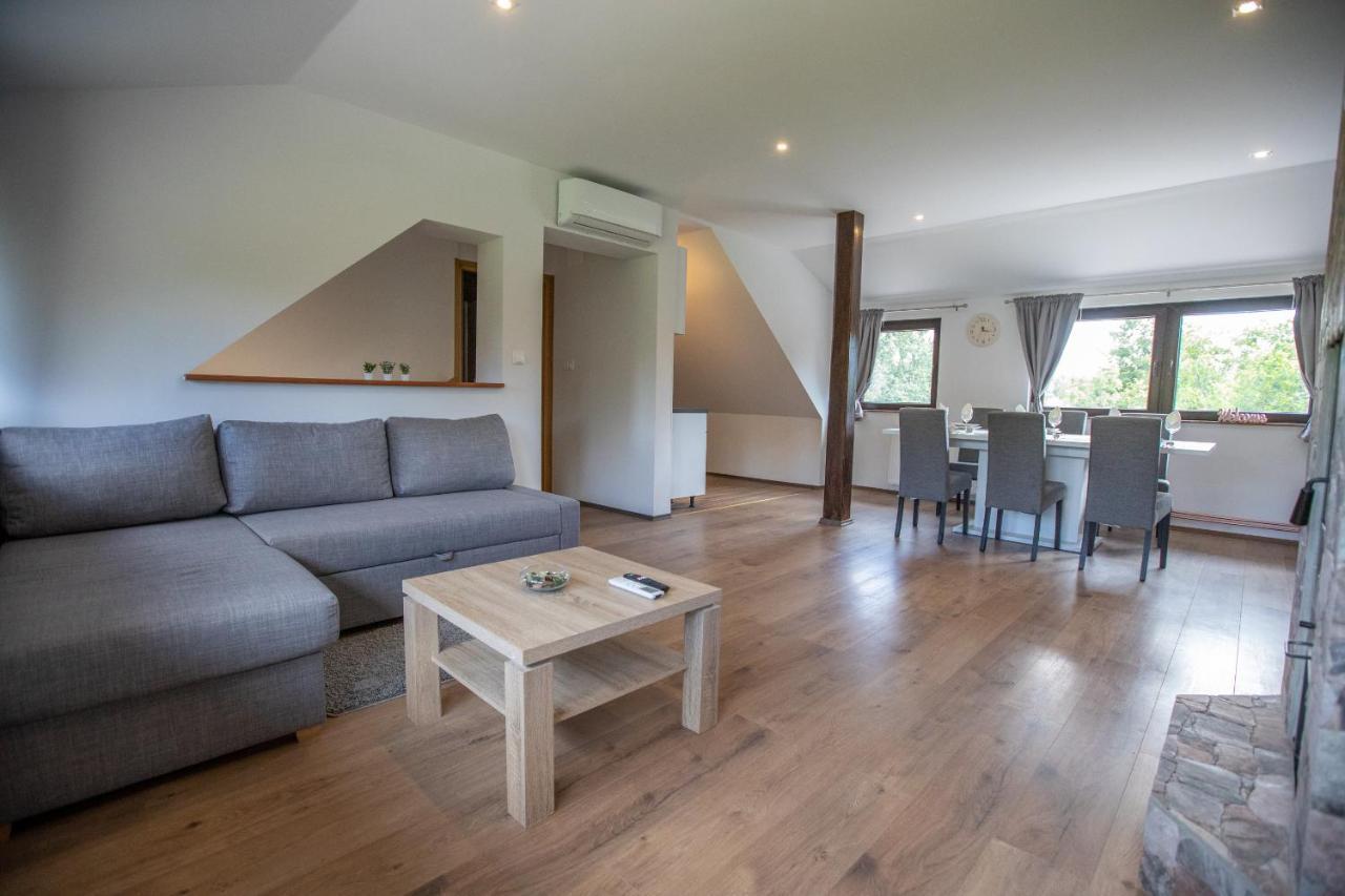 Apartmani Lara Modrus-Kuca Za Odmor Exterior foto